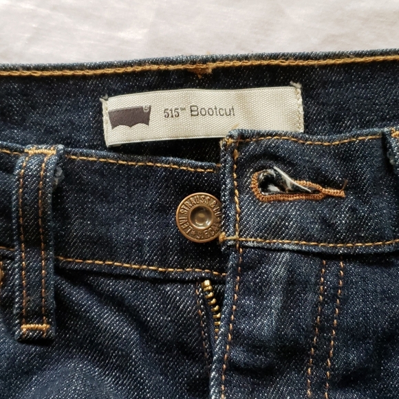 Women's Levi's 515 Bootcut Jeans - Picture 2 of 3